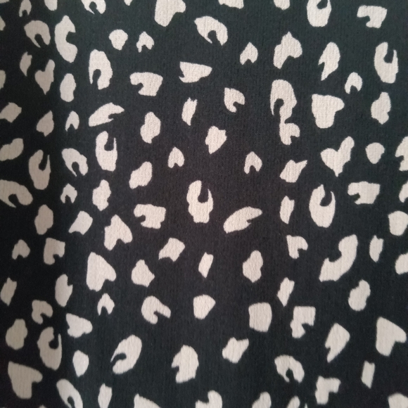 Boho Long Sleeve Print Flowy Ruffle Hem Dress - Picture 4 of 4